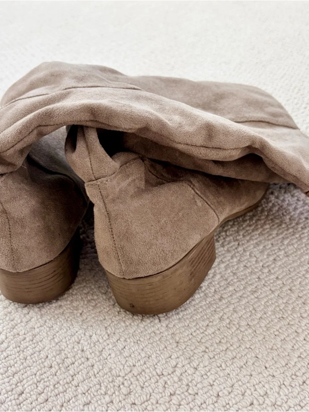 Tall Women's Suede Mid-Heel Boots in Taupe